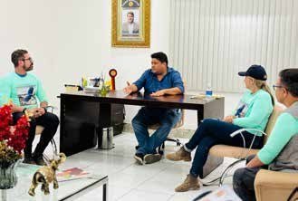 Reunião com Luciano Pinheiro na Prefeitura de Euclides da Cunha.